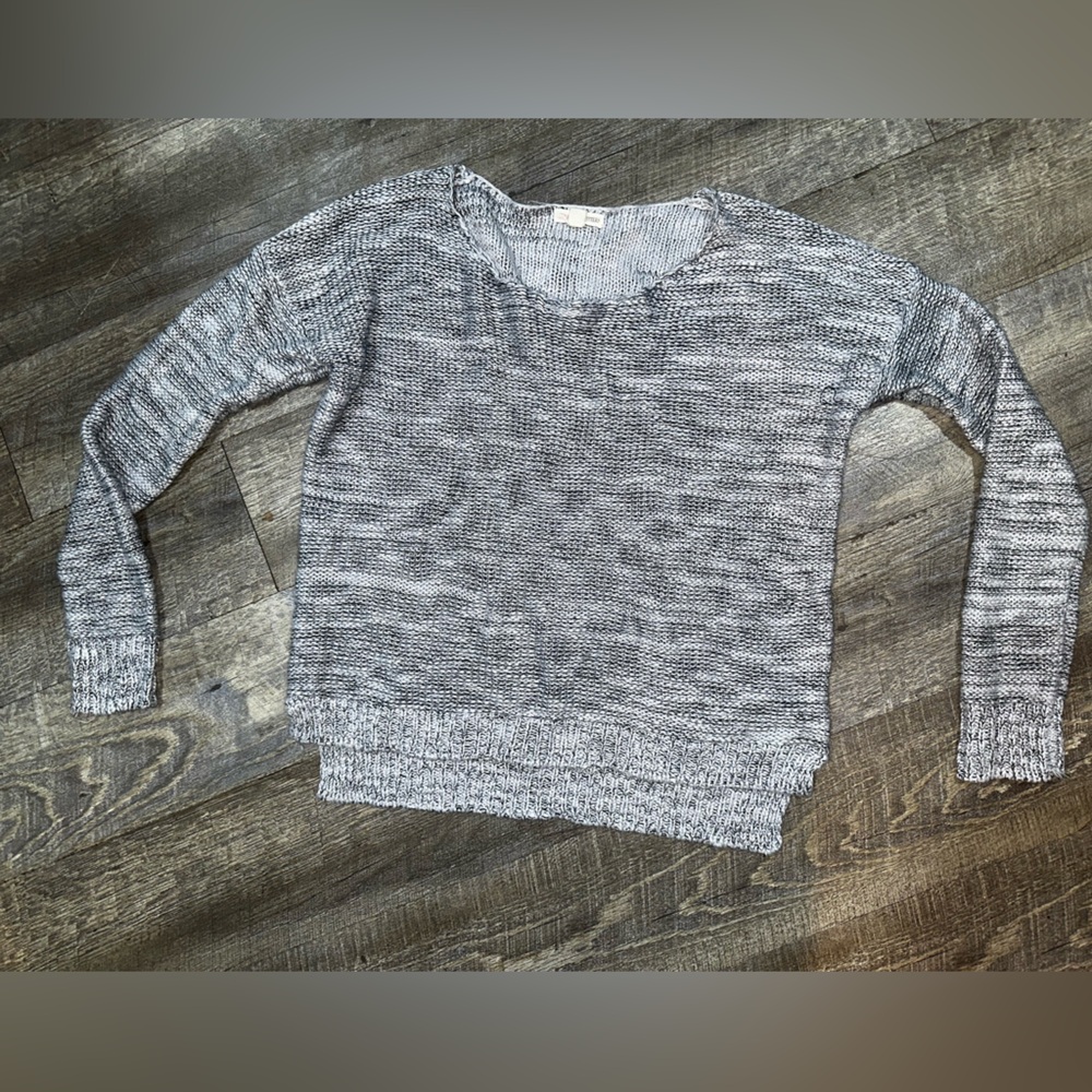 Zenana Outfitters Gray Knit Sweater